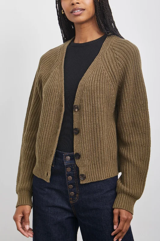 JOSIE CARDIGAN - OLIVE Weekend sweaters